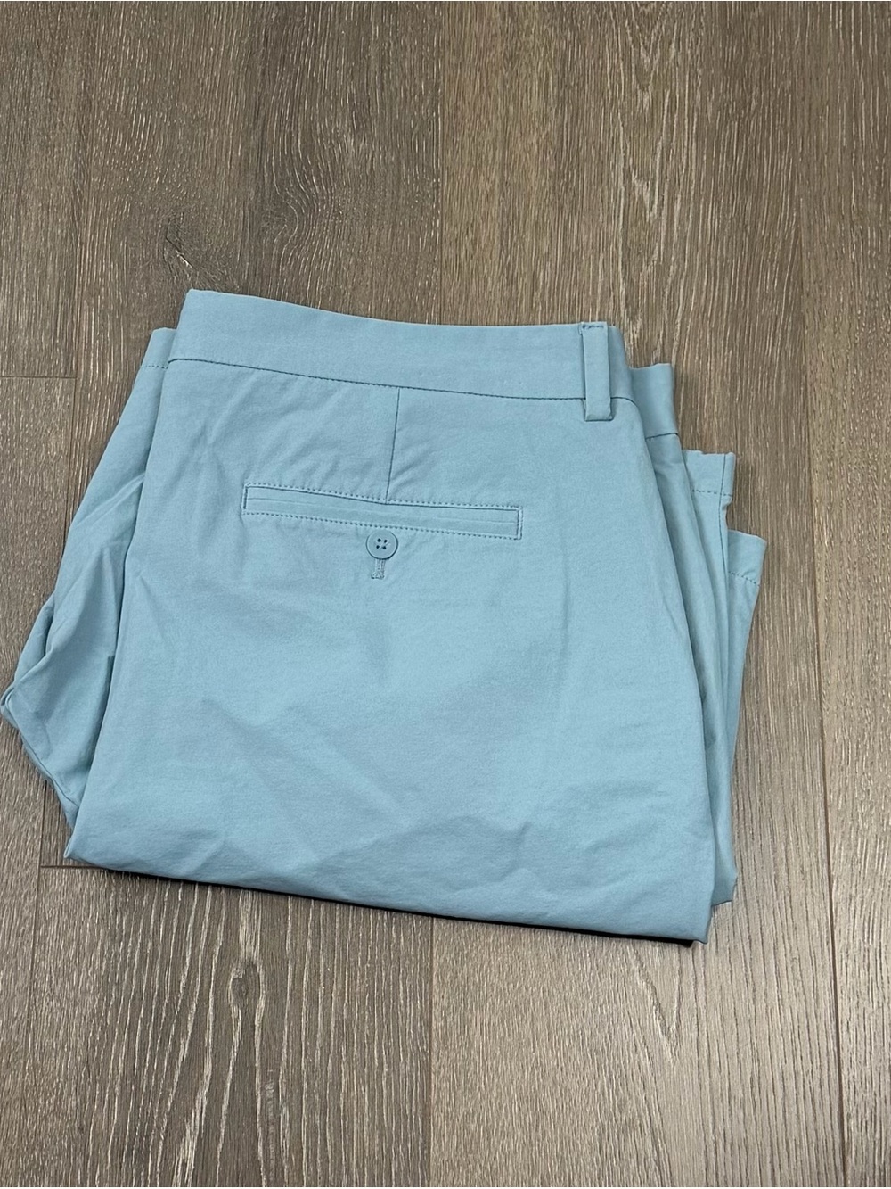 Vineyard Vines On The Go Performance Shorts Sz 38